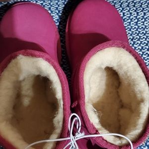 Bearpaw boots